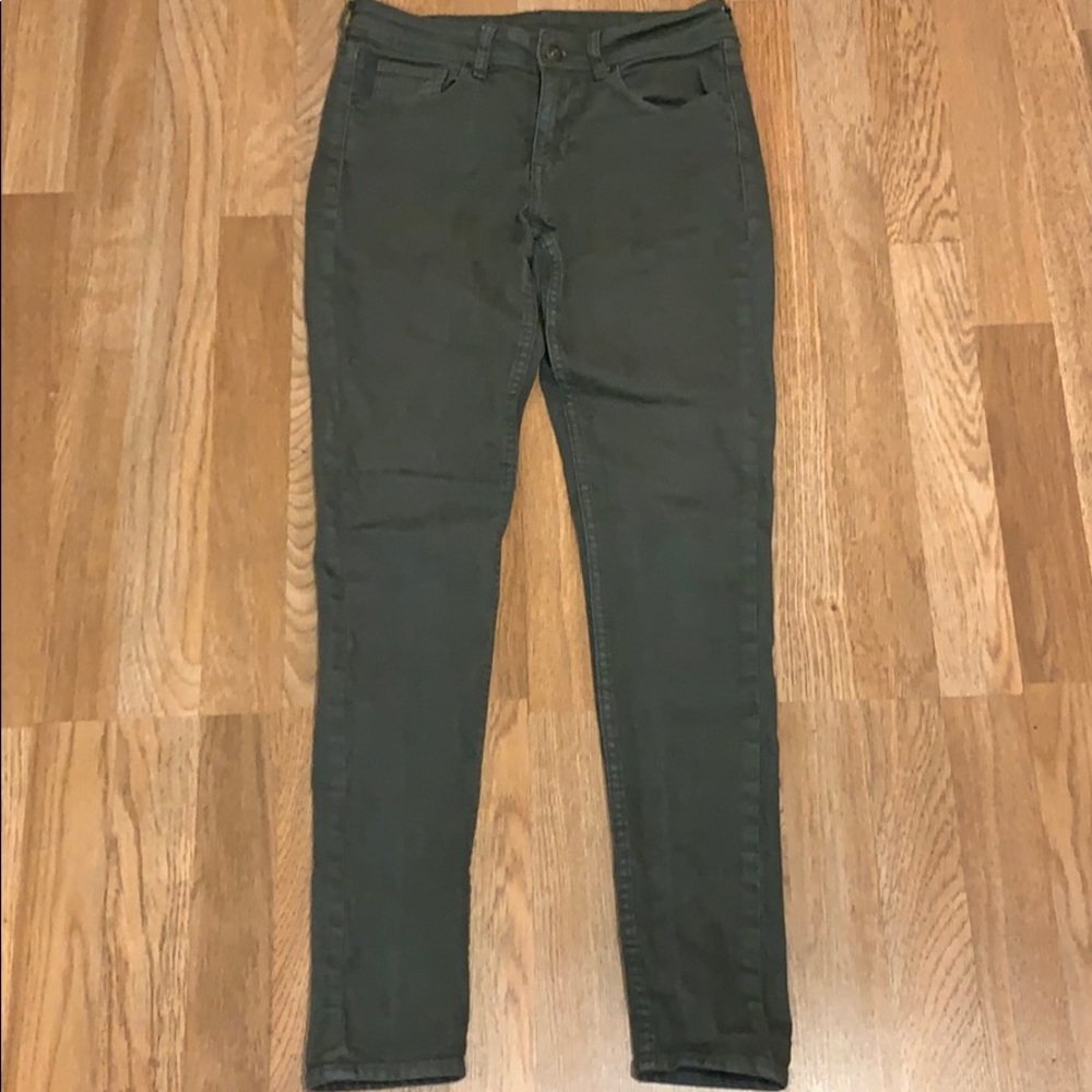 Skinny jeans